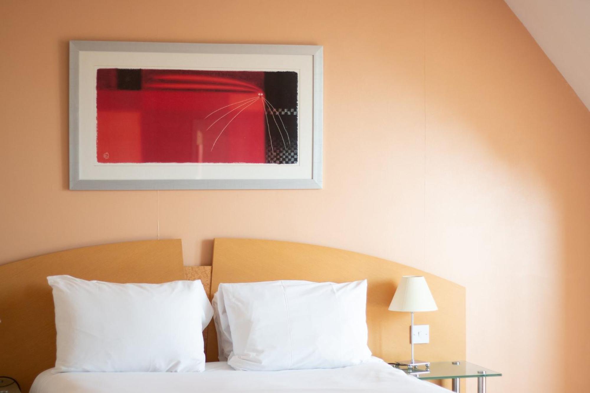 Holiday Inn Ashford - North A20 By Ihg Dış mekan fotoğraf