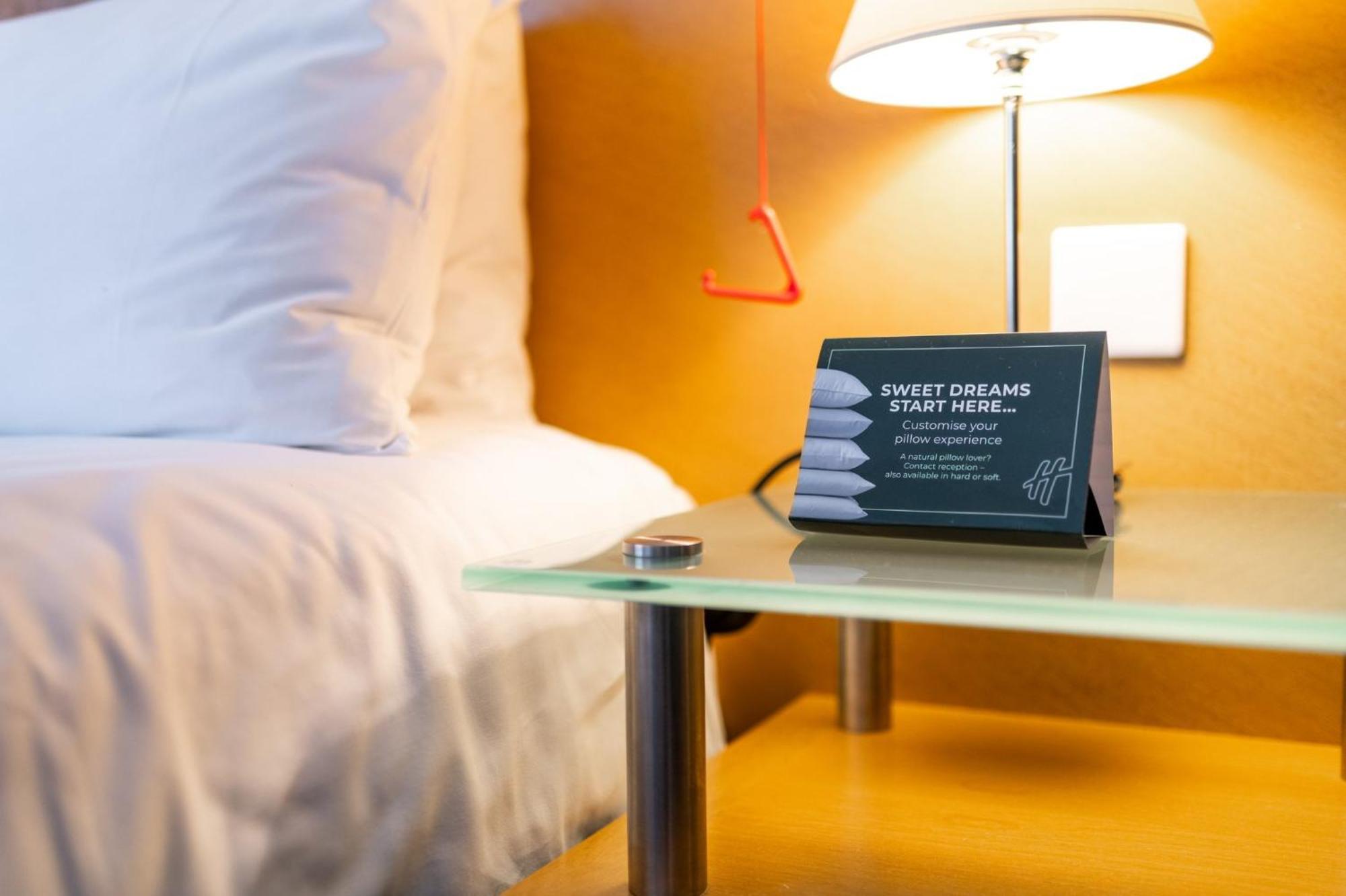 Holiday Inn Ashford - North A20 By Ihg Dış mekan fotoğraf