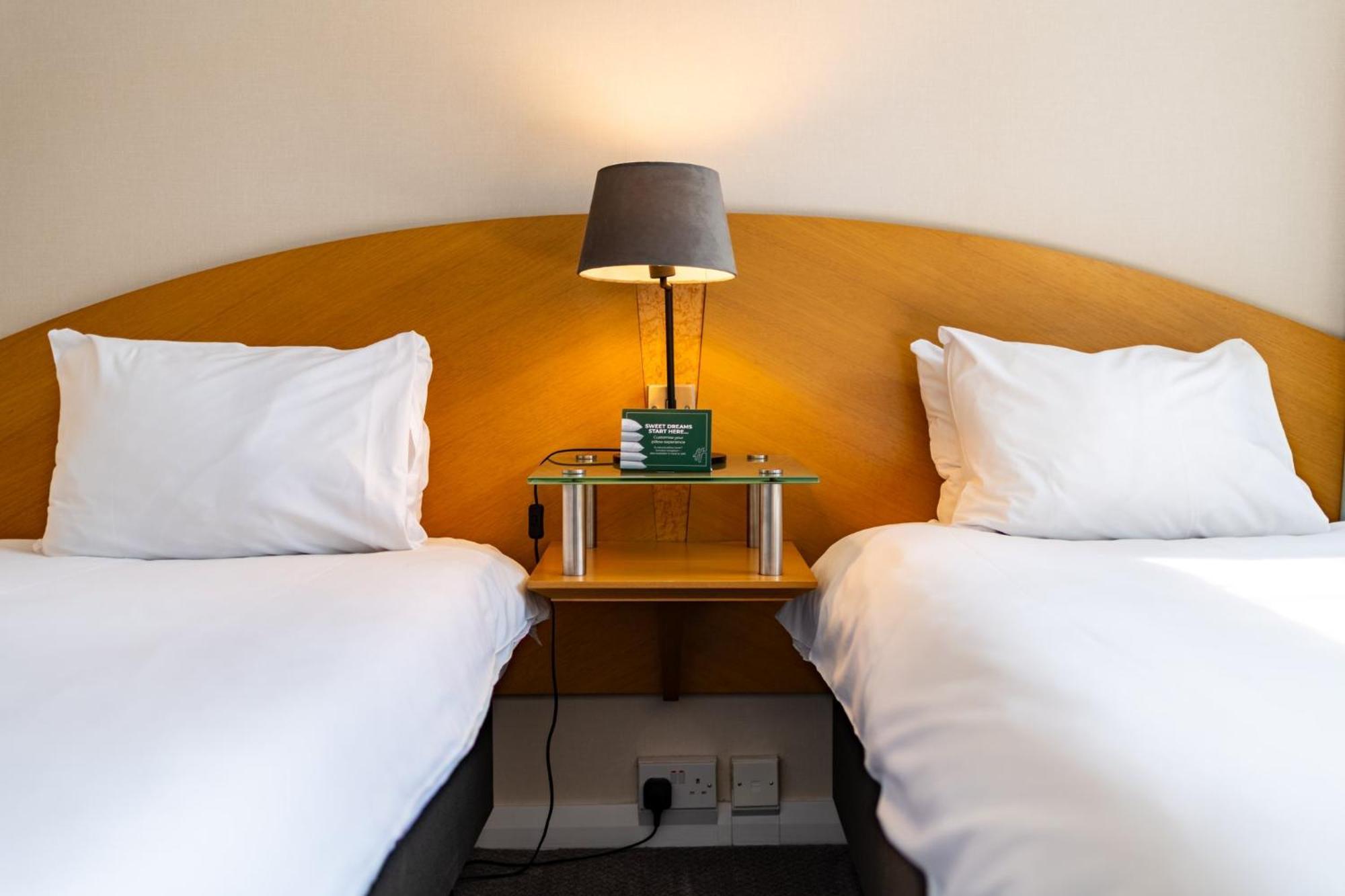 Holiday Inn Ashford - North A20 By Ihg Dış mekan fotoğraf
