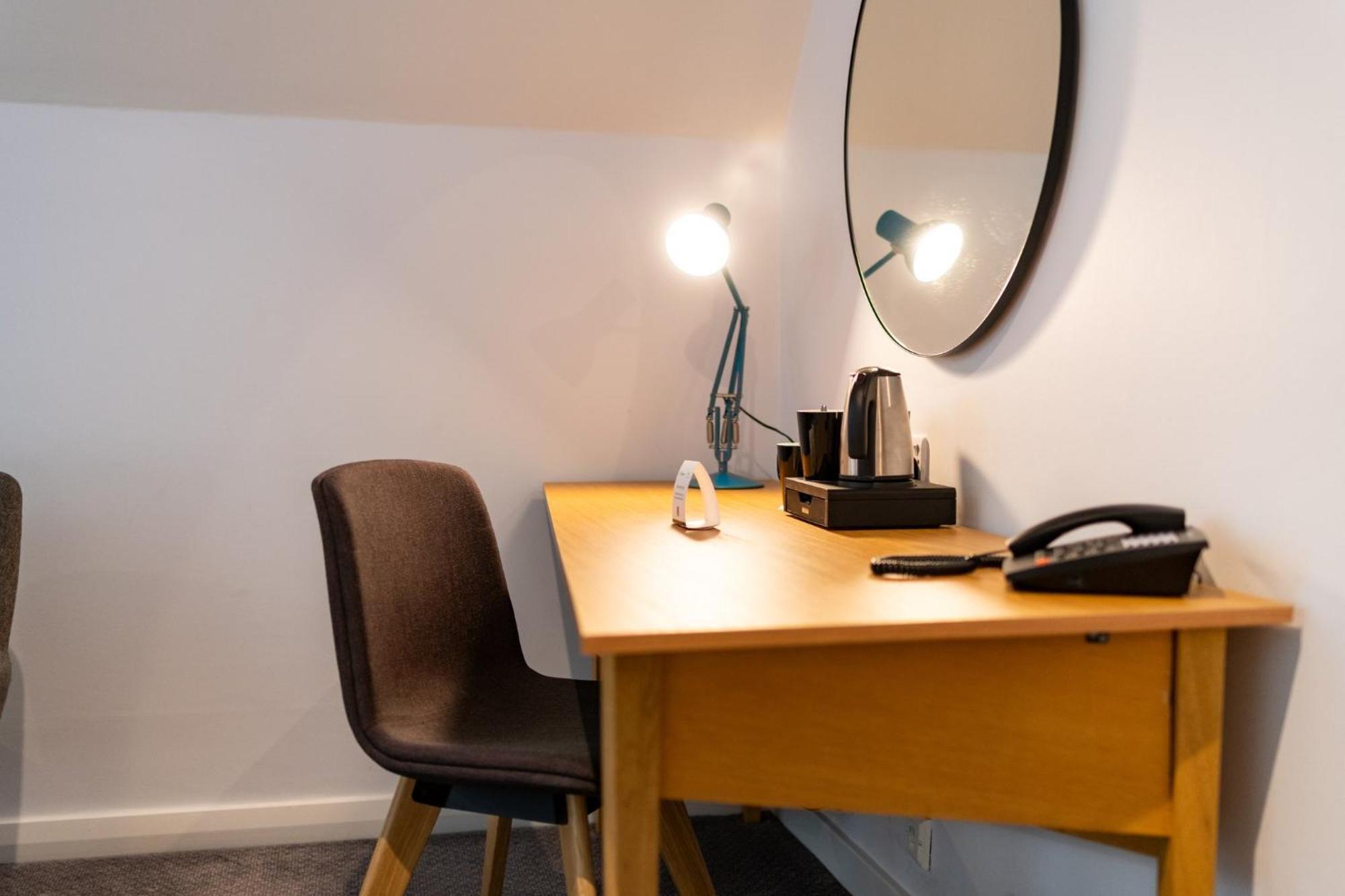 Holiday Inn Ashford - North A20 By Ihg Dış mekan fotoğraf