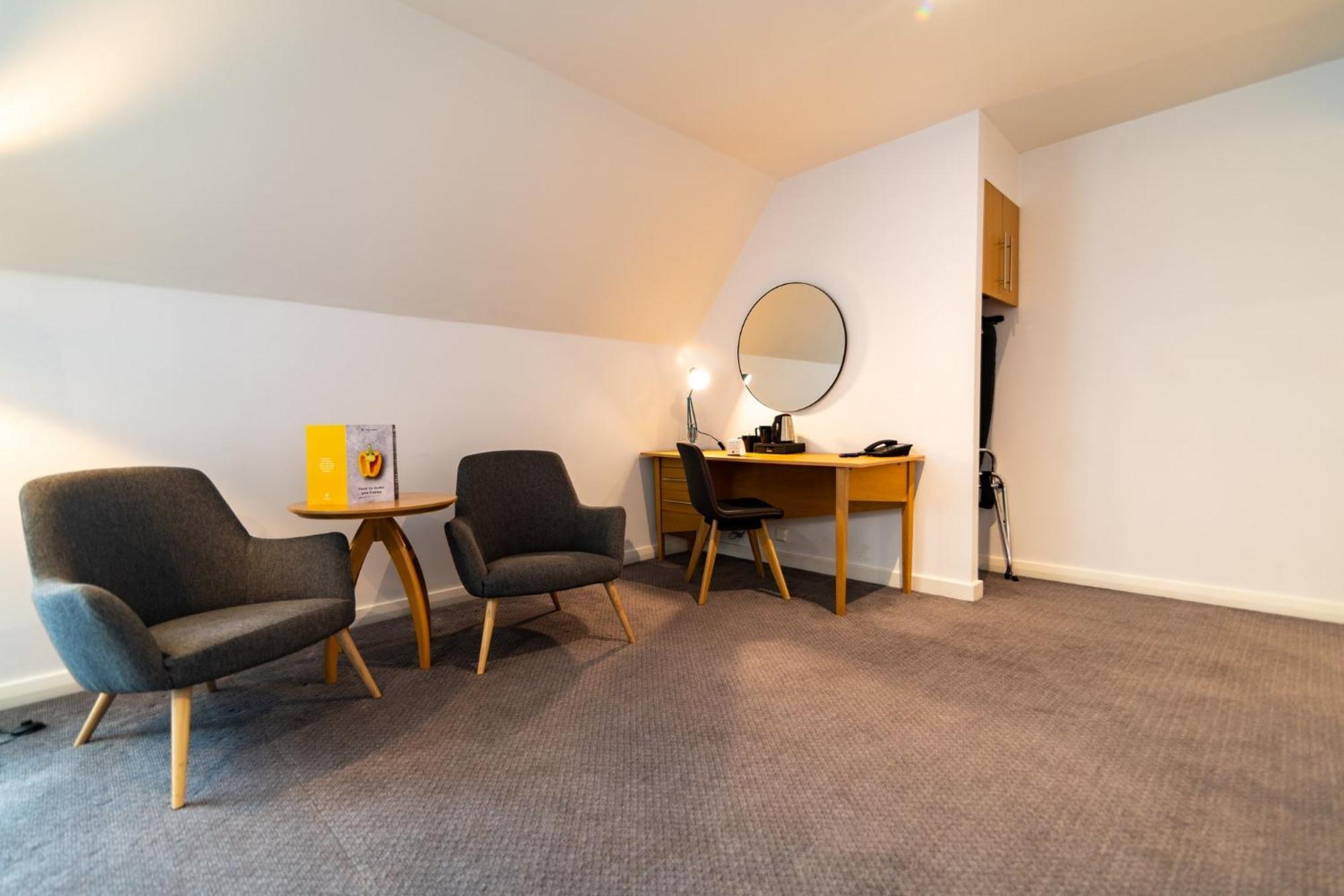 Holiday Inn Ashford - North A20 By Ihg Dış mekan fotoğraf