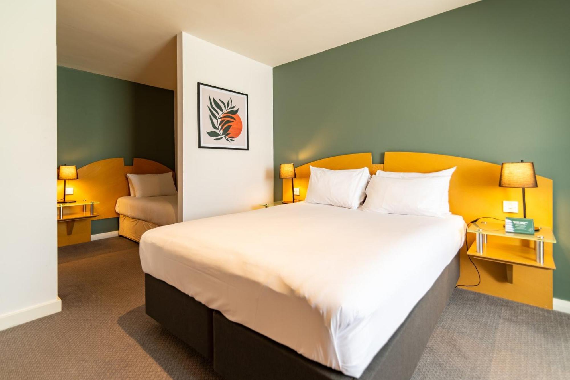 Holiday Inn Ashford - North A20 By Ihg Dış mekan fotoğraf